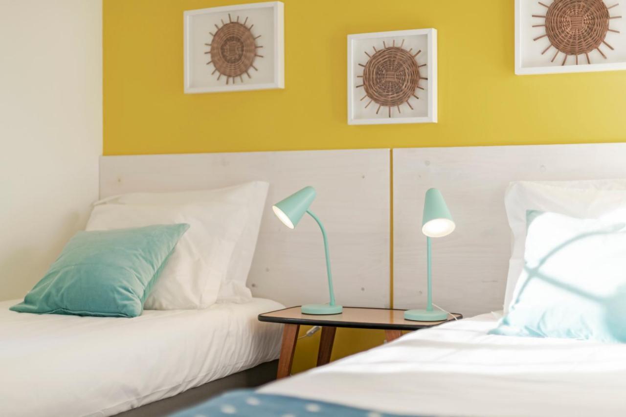 The Yellow House By Lovelystay ฟุงชาล ภายนอก รูปภาพ